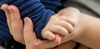 Jak zdalnie połączyć się z serwerem?